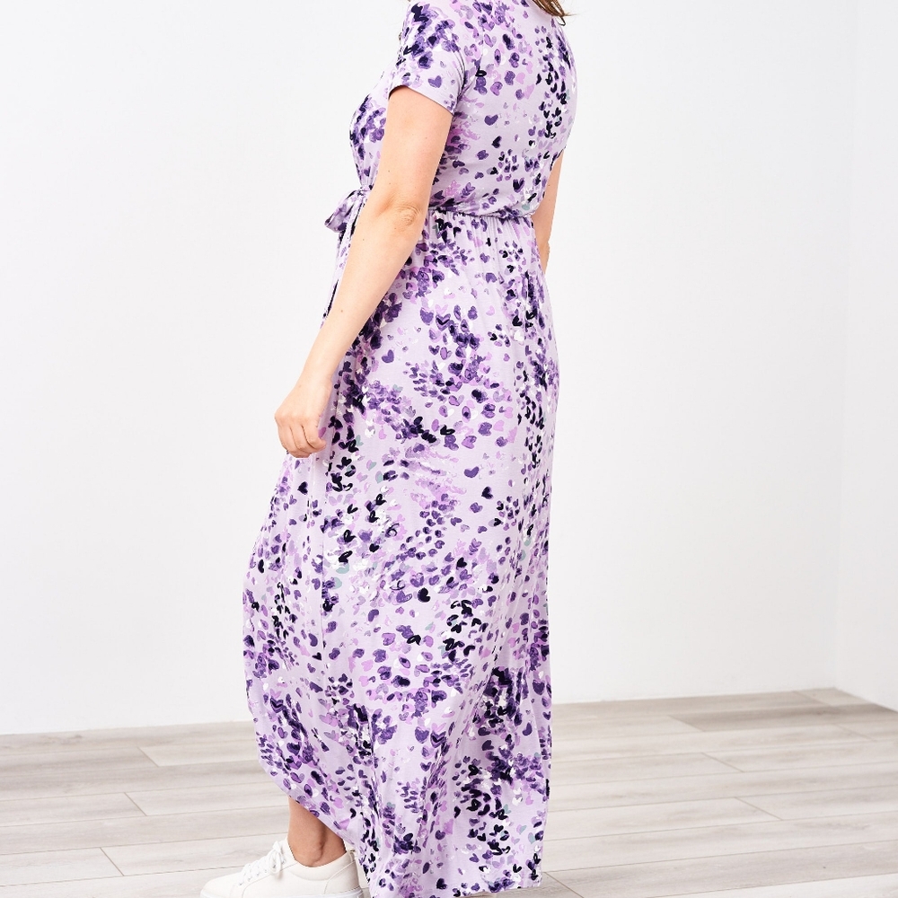 ISO Latched Mama Petal Maxi